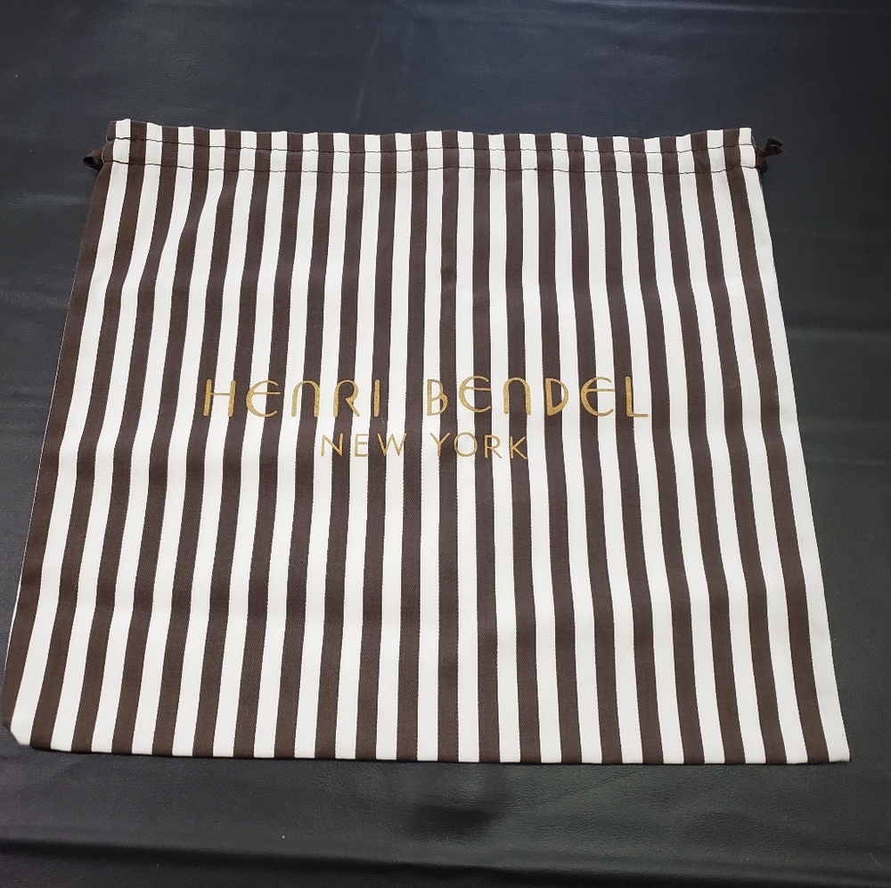 FIRM Henri Bendel L Dust Bag